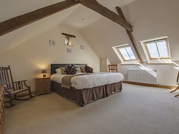 Butterdon Barn