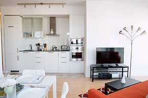 Sarkar Suites - Entertainment District
