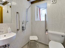 Whitcombe Cottage