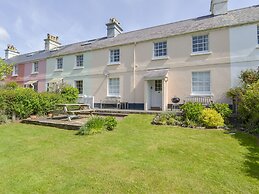 4 Coastguards Cottage