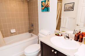 Sarkar Suites - Downtown Apartments