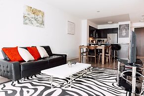 Sarkar Suites - Downtown Apartments