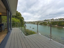 Junket Studio