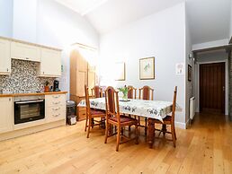 Courtyard Cottage