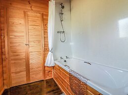 Cedar Lodge