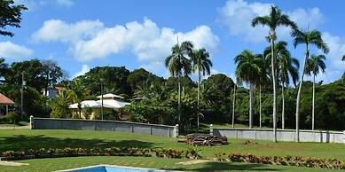 2 Bedroom 'Bird Watching Vacation' Villa