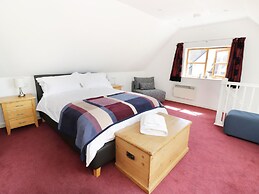 Woodstock Lodge