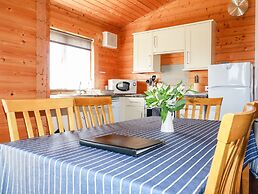 Maple Lodge
