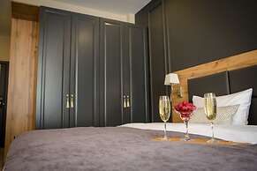 Aurum Hotel