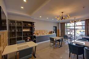 Aurum Hotel