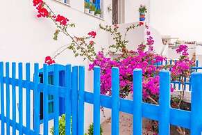 Milos Inn & Maisonette