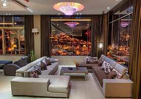 Tetra Tree Hotel