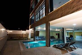 Tetra Tree Hotel