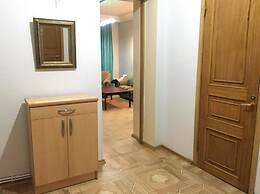 Republic Square apt&Tours