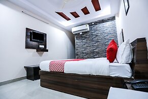OYO 15259 Smart City
