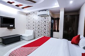 OYO 15259 Smart City