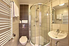 Hotel Zacisze w Turawie