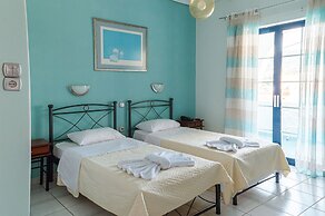 Mistral Apartments Aegina