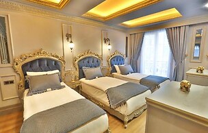Real King Suite Hotel