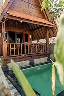Yoki's Bungalows