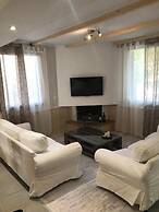 Stathis Home