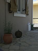 Stathis Home