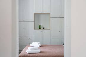 Stathis Home