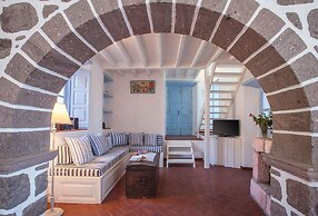 Theologos Houses