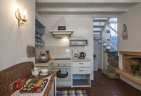 Theologos Houses