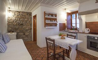 Theologos Houses