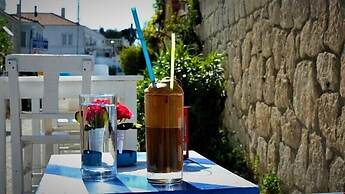 Beyaz ev Hotel