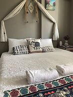 Beyaz ev Hotel