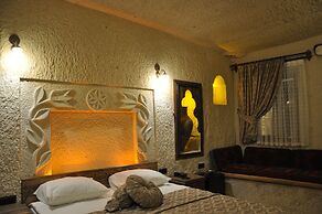 Cavusin Cave House