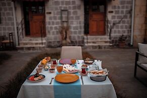 Cavusin Cave House