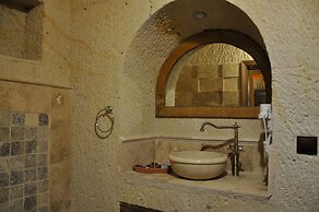 Cavusin Cave House