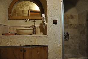 Cavusin Cave House