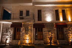 Cavusin Cave House