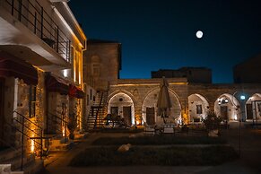 Cavusin Cave House