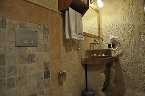 Cavusin Cave House