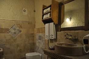 Cavusin Cave House