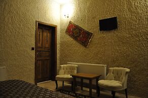 Cavusin Cave House