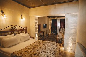 Cavusin Cave House