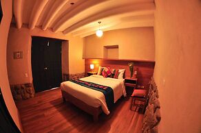 Nao Victoria Hostel