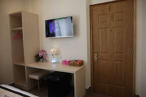 Huynh Duc 2 Hotel