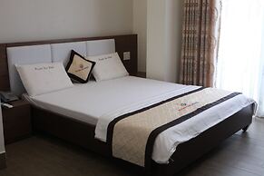 Huynh Duc 2 Hotel