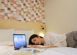 Dream 12 Hotel