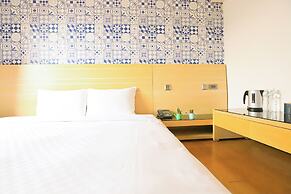 Dream 12 Hotel