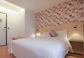 Dream 12 Hotel