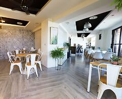 Dream 12 Hotel