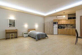 Irene Studios & Apartments